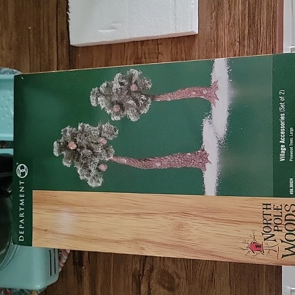 Department 56 Set of 2 Large Pinewood Trees - Picture 5 of 5